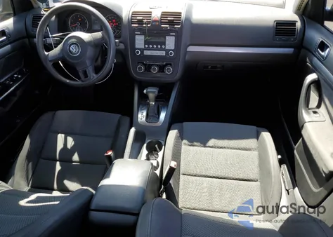 2010 Volkswagen Jetta S z USA, uszkodzony, nr VIN 3VWJZ7AJ5AM003756